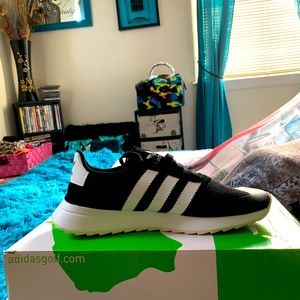 Women’s Adidas sneakers